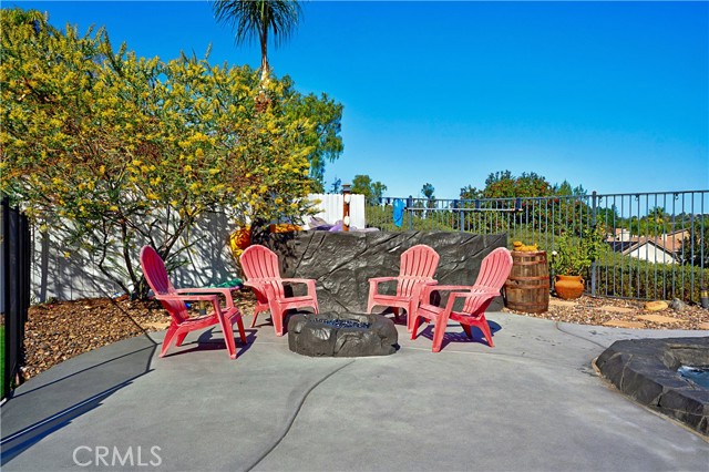 Detail Gallery Image 10 of 51 For 33482 Corte Mangarino, Temecula,  CA 92592 - 5 Beds | 2/1 Baths