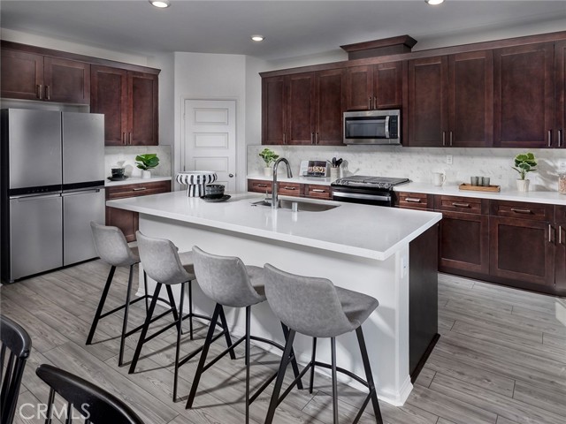 Detail Gallery Image 3 of 12 For 35072 Ouimet Way, Beaumont,  CA 92223 - 5 Beds | 3 Baths