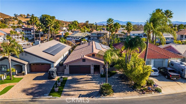 Detail Gallery Image 5 of 63 For 30270 Red Lure Pl, Canyon Lake,  CA 92587 - 4 Beds | 3/1 Baths