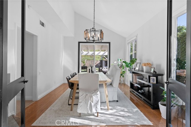 12026 Haven Crest Street, Moorpark CA: https://media.crmls.org/medias/a45e3ba9-0877-4873-a6df-a7382f6decda.jpg