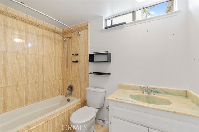 Detail Gallery Image 27 of 47 For 1636 Devore, San Bernardino,  CA 92407 - 3 Beds | 2/1 Baths