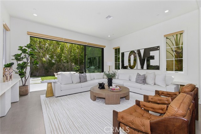 Image 9 of 51 For 79 Eider Run