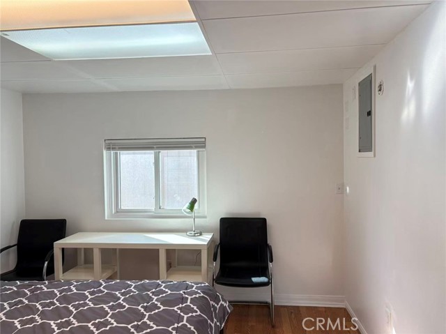 Detail Gallery Image 3 of 10 For 720 Maertin, Fullerton,  CA 92831 - 2 Beds | 1 Baths