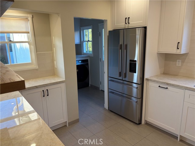 Detail Gallery Image 2 of 15 For 851 Graynold, Glendale,  CA 91202 - 2 Beds | 1 Baths