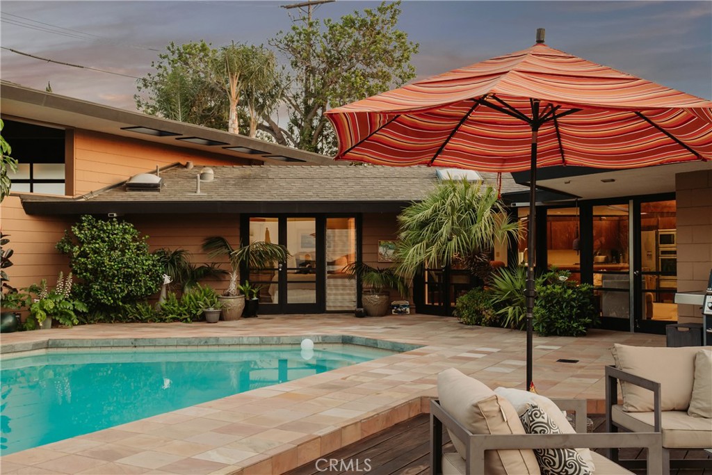 MLS #OC25145923 img 5