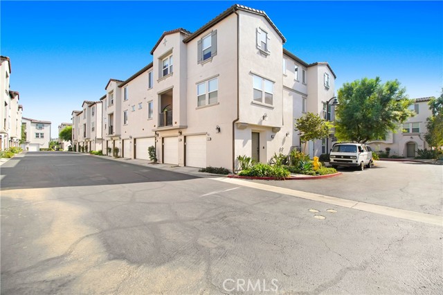 1133 Calle Montana, Montebello CA: https://media.crmls.org/medias/a45f7d1d-dd50-42e4-b17d-7fe34af3acf6.jpg