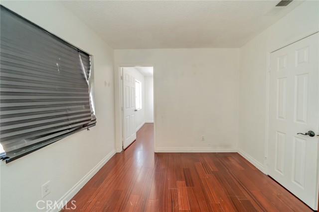 Detail Gallery Image 23 of 41 For 11327 Oakwood Dr, Fontana,  CA 92337 - 3 Beds | 2/1 Baths