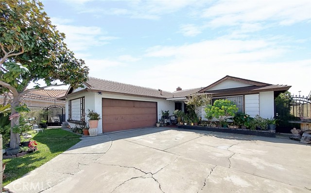 14892 Chaucer Circle, Westminster, CA 92683