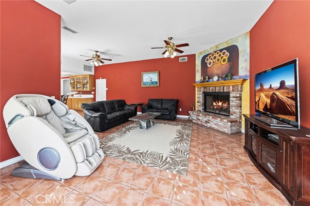 Detail Gallery Image 21 of 56 For 1036 Alpine Ct, Chino Hills,  CA 91709 - 4 Beds | 3/1 Baths