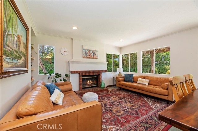 11928 Vista De Cerros Drive, Moreno Valley CA: https://media.crmls.org/medias/a4632865-5d7c-4ce3-9ccb-f21522a0701f.jpg
