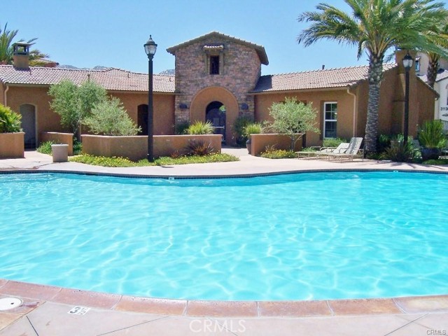 Detail Gallery Image 4 of 6 For 31253 Mangrove Dr, Temecula,  CA 92592 - 4 Beds | 3 Baths