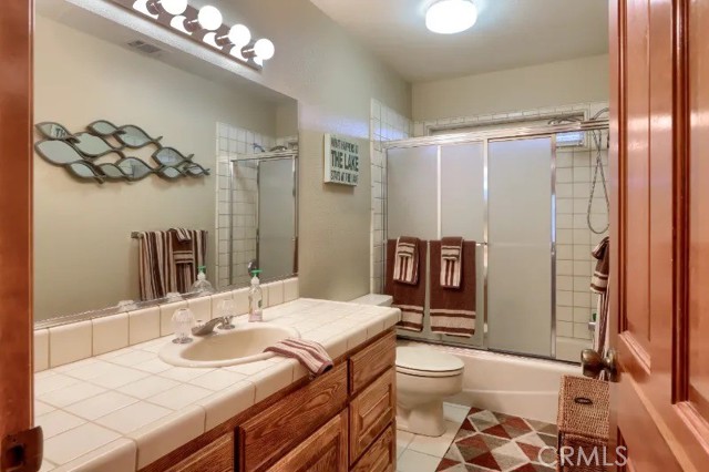 Detail Gallery Image 36 of 68 For 38830 Road 274, Bass Lake,  CA 93604 - 3 Beds | 3 Baths