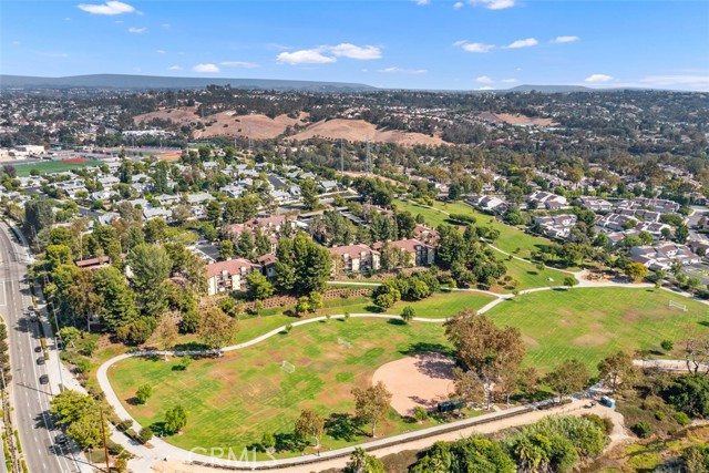 Detail Gallery Image 22 of 25 For 25581 Indian Hill Ln #E,  Laguna Hills,  CA 92653 - 2 Beds | 2 Baths