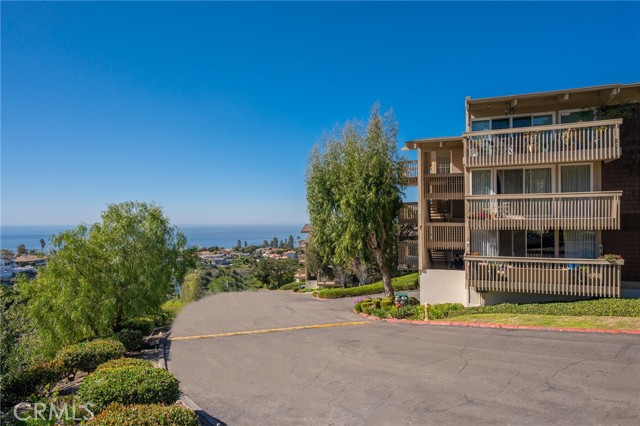 6542 Ocean Crest Drive, Rancho Palos Verdes, California 90275, 2 Bedrooms Bedrooms, ,2 BathroomsBathrooms,Residential,Sold,Ocean Crest,PV22231818