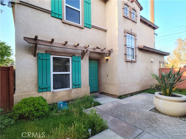 3802 Foxtrot St, Riverside, CA 92501