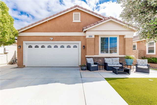 30294 Coralium Way, Menifee CA: https://media.crmls.org/medias/a4667173-7d2c-4f6b-ae9e-26ecee2305c5.jpg
