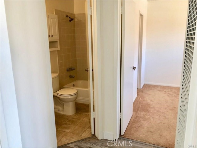 Detail Gallery Image 7 of 10 For 26006 Pennsylvania Ave #4,  Lomita,  CA 90717 - 2 Beds | 1/1 Baths