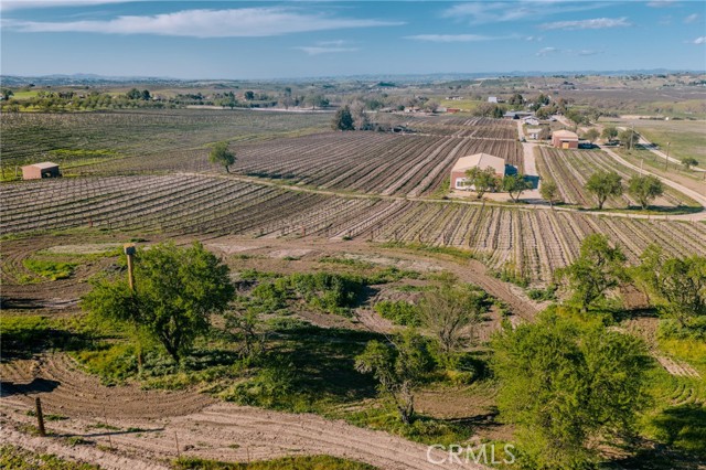 5575 El Pomar, Templeton CA: https://media.crmls.org/medias/a4674415-73b1-4e3b-ba0c-0418c3ac8a45.jpg