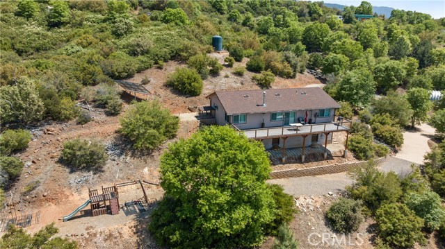 7525 Starlight Way, Julian CA: https://media.crmls.org/medias/a467a480-a09a-494b-be96-19e9ba681b92.jpg