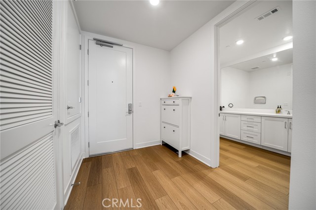 Detail Gallery Image 3 of 21 For 1310 Rivington, Irvine,  CA 92612 - 2 Beds | 2/1 Baths