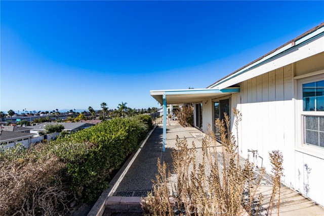 4101 Calle Mayo, San Clemente CA: https://media.crmls.org/medias/a4687fa8-cd91-4a42-b4b2-2b999c16fad6.jpg