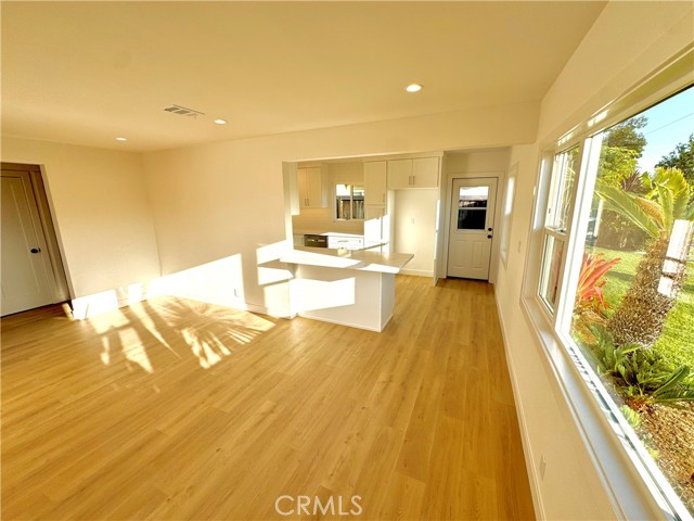 Detail Gallery Image 11 of 35 For 2064 Republic Ave, Costa Mesa,  CA 92627 - 4 Beds | 2 Baths