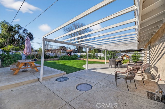 Detail Gallery Image 9 of 33 For 32869 Wildomar Trail, Wildomar,  CA 92595 - 3 Beds | 2 Baths