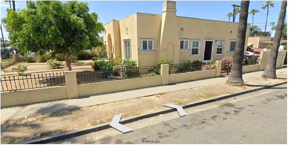 2000 S SYCAMORE Street, Santa Ana, CA 92707