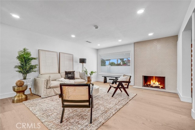 Image 2 of 47 For 9171 Regatta Drive