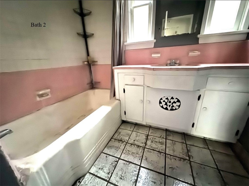 https://media.crmls.org/medias/a46a342f-43d8-4ee8-ad03-1e3af6d821ec.jpg?preset=X-Large