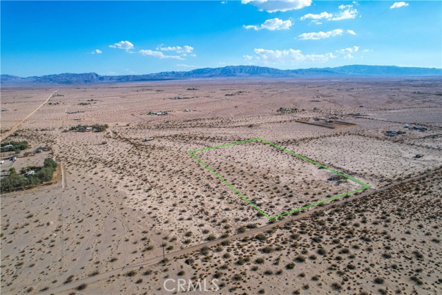 Detail Gallery Image 15 of 19 For 6 Pole Line Rd, Twentynine Palms,  CA 92277 - – Beds | – Baths