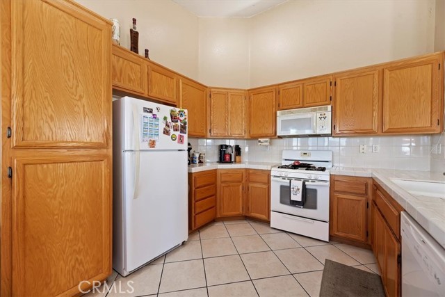 Detail Gallery Image 19 of 42 For 25395 Avenida Ramada, Homeland,  CA 92548 - 3 Beds | 2 Baths