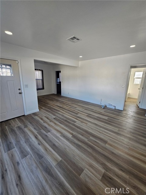 Detail Gallery Image 8 of 10 For 3968 Platt Ave, Lynwood,  CA 90262 - 3 Beds | 1 Baths