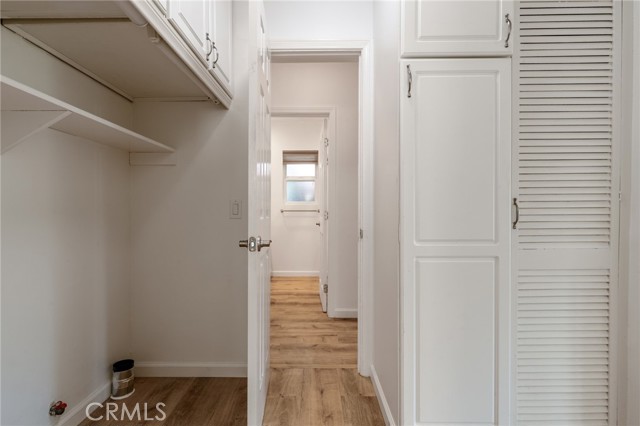 Detail Gallery Image 6 of 17 For 10326 Vassar Ave, Chatsworth,  CA 91311 - 2 Beds | 1 Baths