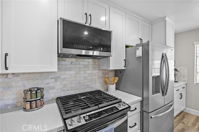Detail Gallery Image 7 of 39 For 1519 San Rafael Pl, Corona,  CA 92882 - 3 Beds | 3 Baths