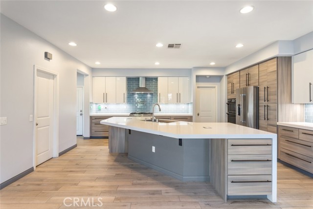 25380 Coral Canyon Road, Corona CA: https://media.crmls.org/medias/a46e073b-1026-4f39-83b6-3af899100d90.jpg