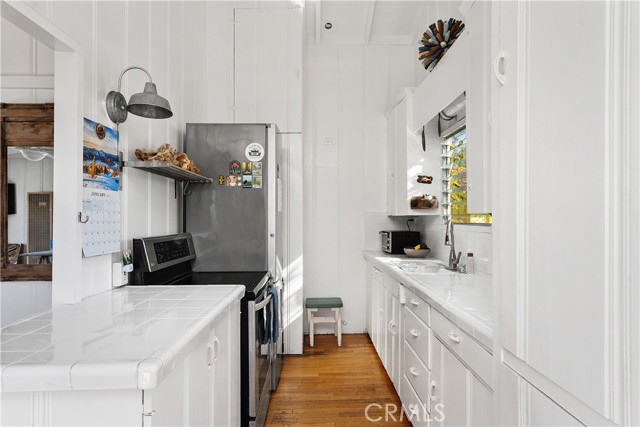 Detail Gallery Image 21 of 35 For 617 Lombardy, Laguna Beach,  CA 92651 - 3 Beds | 3 Baths