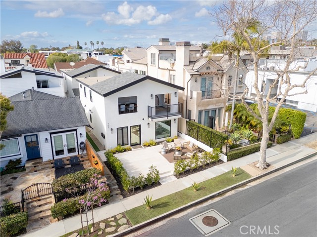 Detail Gallery Image 45 of 45 For 707 Begonia Ave, Corona Del Mar,  CA 92625 - 5 Beds | 5/1 Baths