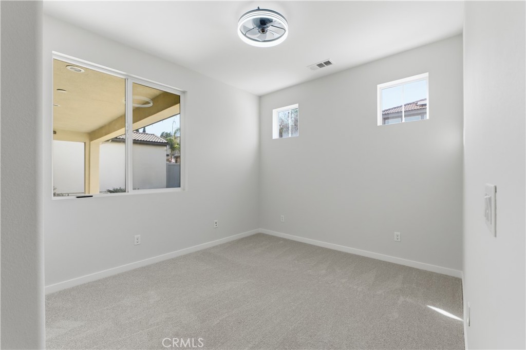 MLS #OC25234656 image #18