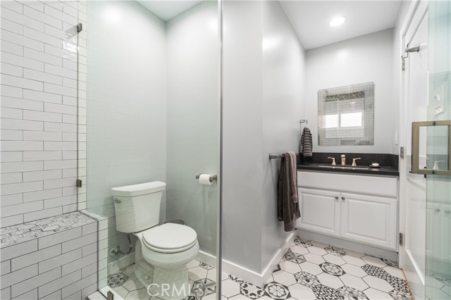 1510 E Maple Avenue, El Segundo CA: https://media.crmls.org/medias/a46ee3fb-1d1d-40e5-a1c9-66a3e195ca44.jpg