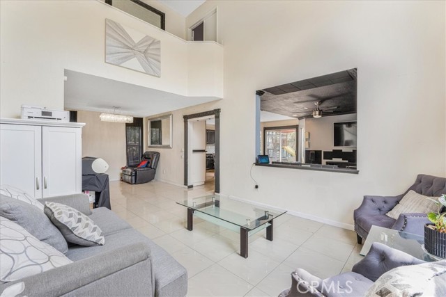 Detail Gallery Image 8 of 41 For 507 Coudures Way, Perris,  CA 92571 - 3 Beds | 2/1 Baths