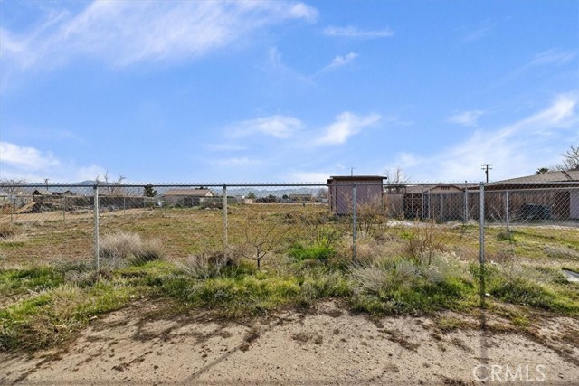 Detail Gallery Image 30 of 33 For 13285 Mesquite, Apple Valley,  CA 92308 - 3 Beds | 2/1 Baths