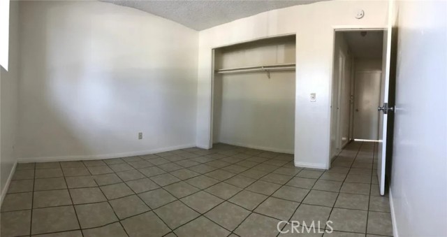 Detail Gallery Image 25 of 28 For 160 W Cascade, Rialto,  CA 92376 - – Beds | – Baths