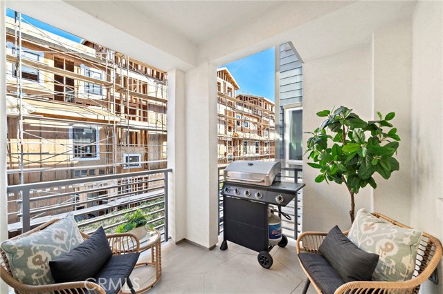 Detail Gallery Image 18 of 30 For 1974 Meyer Pl #D,  Costa Mesa,  CA 92627 - 2 Beds | 2/1 Baths