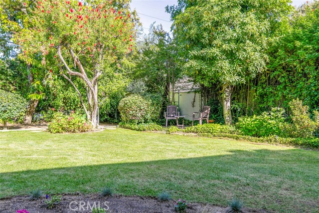 1558 Hillcrest Avenue, Glendale CA: https://media.crmls.org/medias/a470adc7-f8f9-4e72-bb43-2f1fa2b1c8ec.jpg