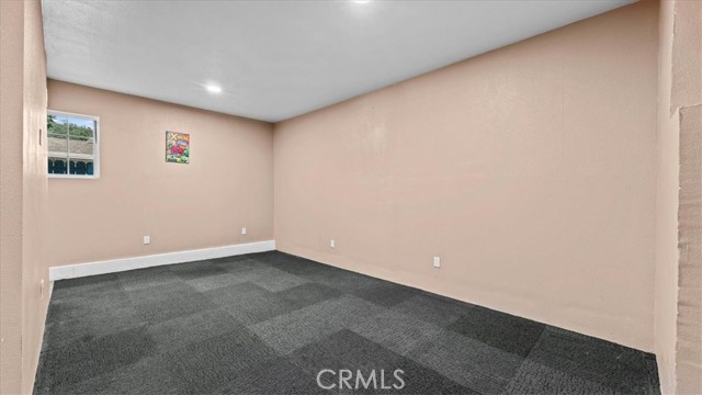 878 E Holly Street, Rialto CA: https://media.crmls.org/medias/a470d320-8319-4901-ab34-8928c5683ca5.jpg