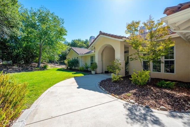 629 Shelter Ridge Place, Nipomo CA: https://media.crmls.org/medias/a470d62b-8cf2-4562-872f-e6bda95deb14.jpg