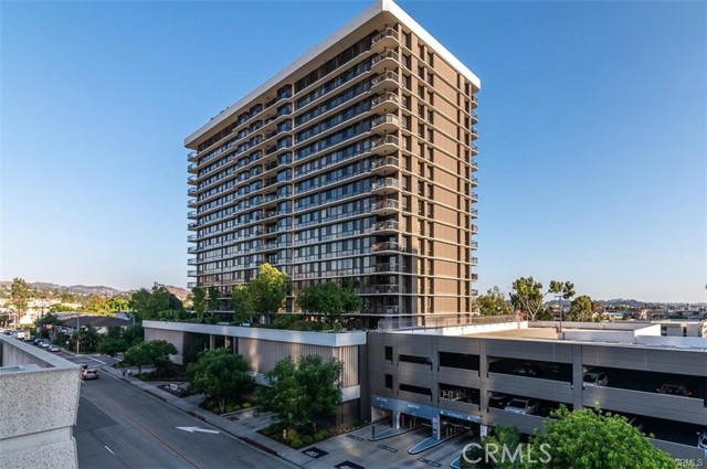 Detail Gallery Image 1 of 66 For 222 Monterey Rd #1203,  Glendale,  CA 91206 - 2 Beds | 2 Baths