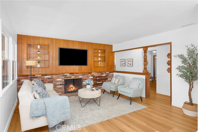 Image 8 of 66 For 6103 Pimenta Avenue