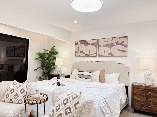 Front Image Thumbnail for CRAR26031568